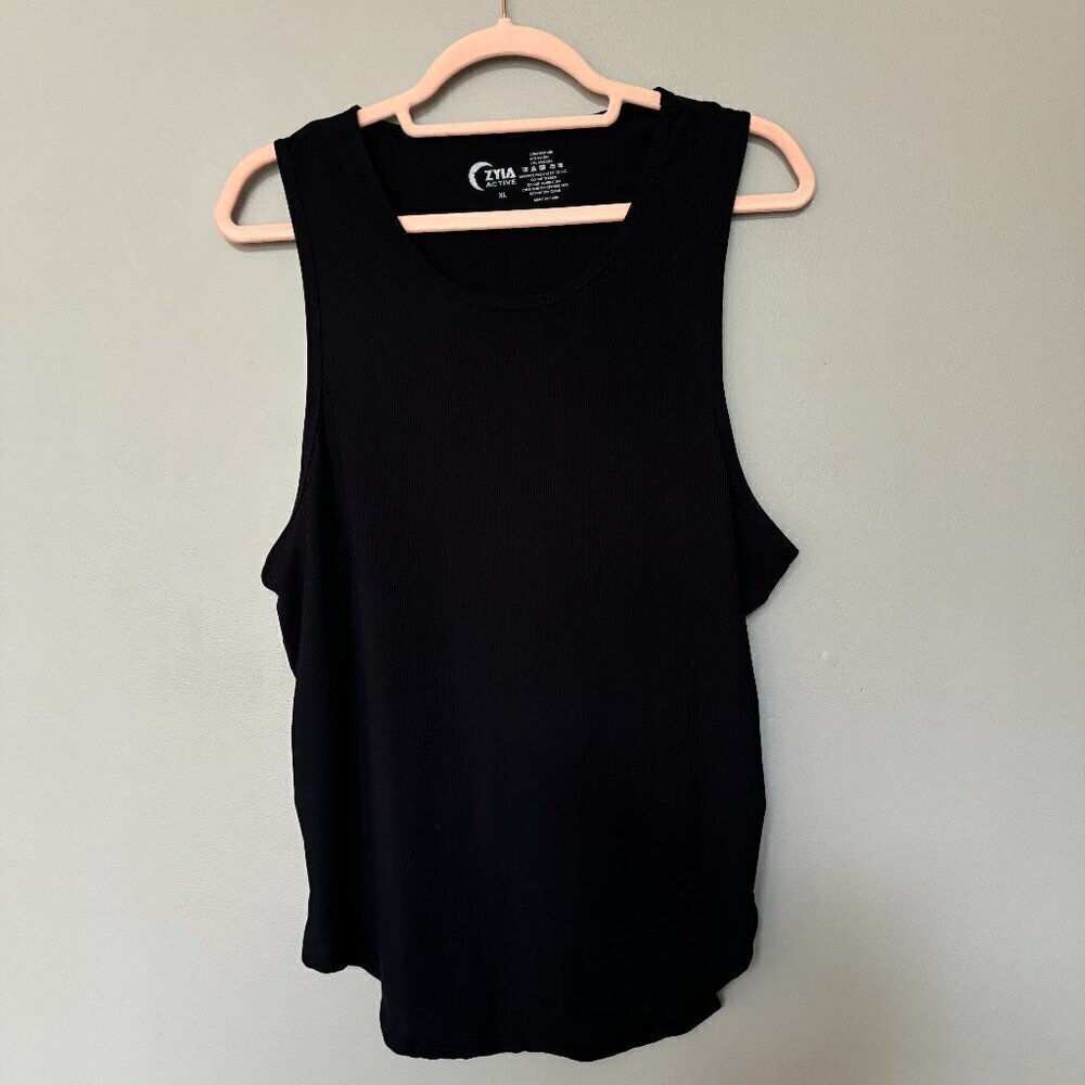 Zyia Active‎ Ribbed Tank Size XL